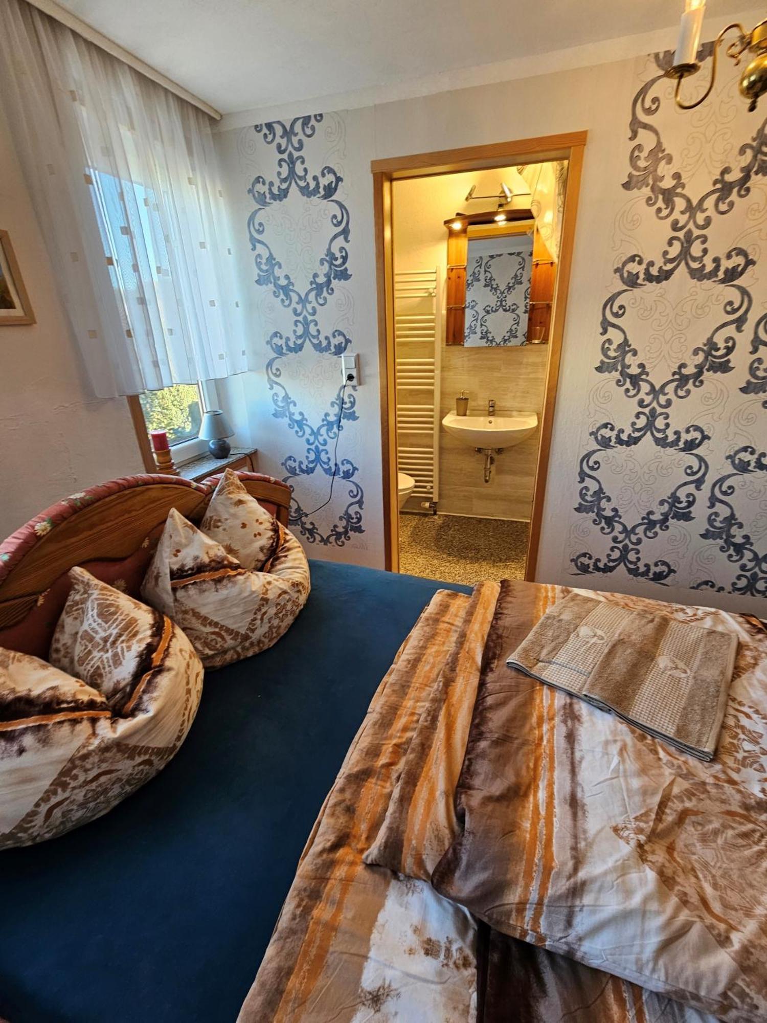 Gehlberger Landhaus Am Schneekopf / Ferienwohnung Suhl Extérieur photo